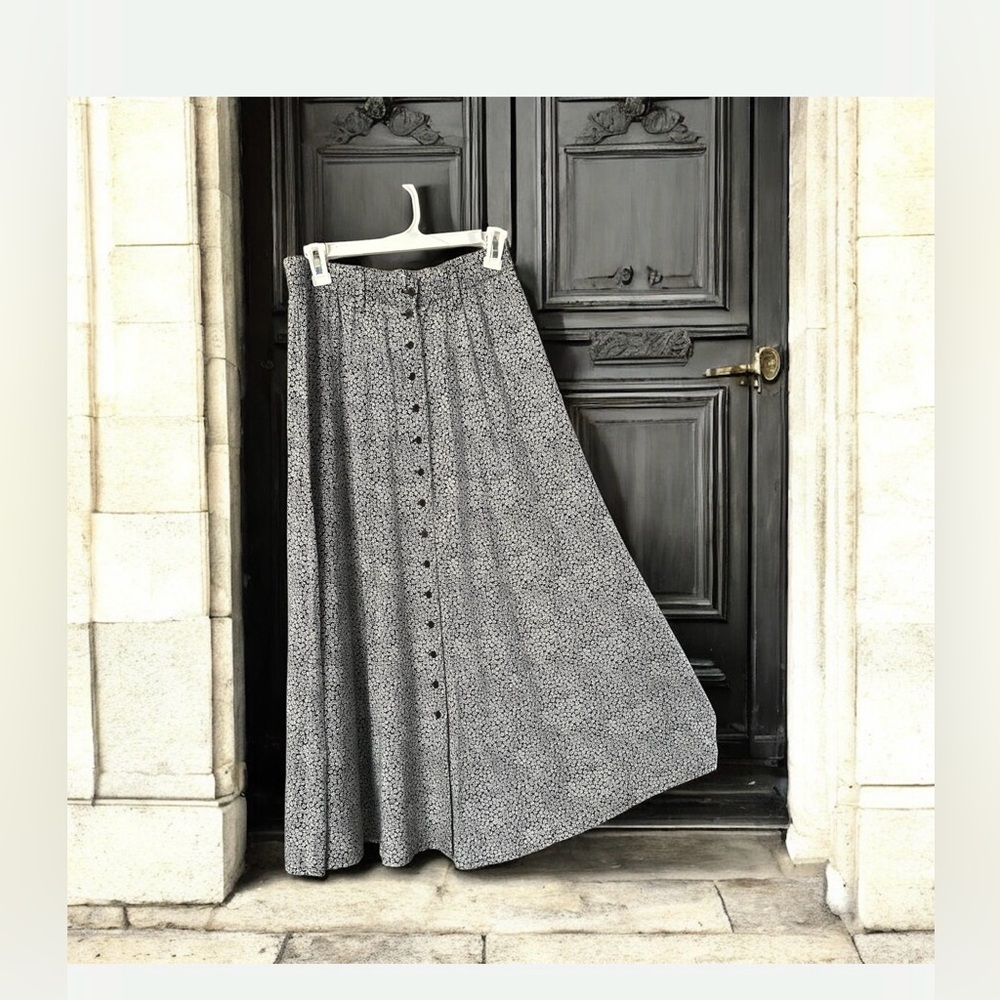 90s Ditsy floral midi skirt